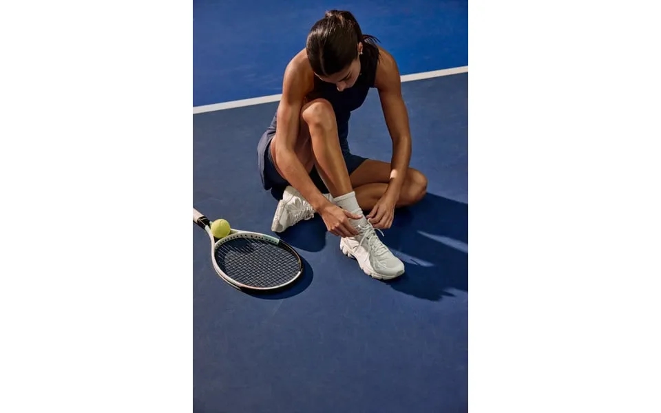 Women's Prime Tech Sneakers