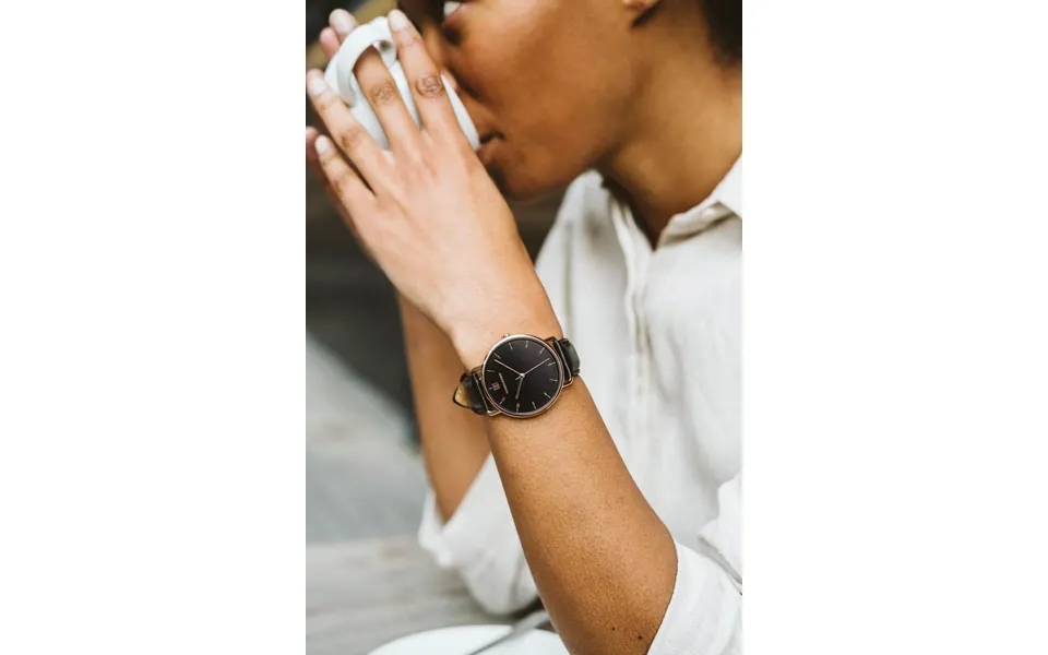 Alice Black Rose Gold- Black