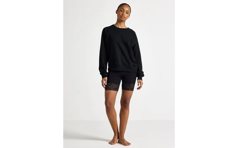 Cycling Shorts With Lace Trim