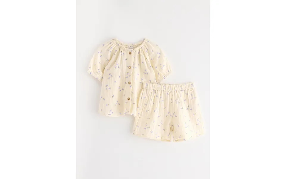 Set - Blouse And Shorts