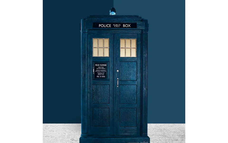 13th Doctor Who Tardis Cardboard Cutout
