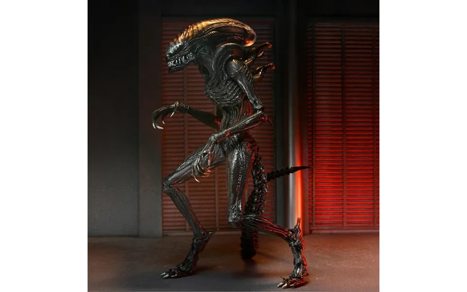 Alien Romulus Scorched Xenomorph 7 Figure