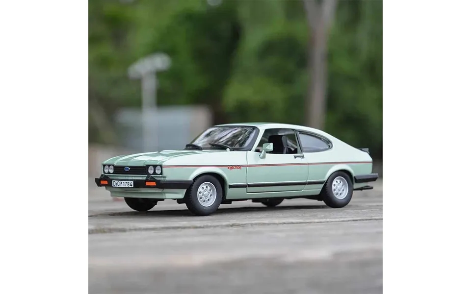 Bburago 1982 Ford Capri Diecast Model In 1 24 Scale