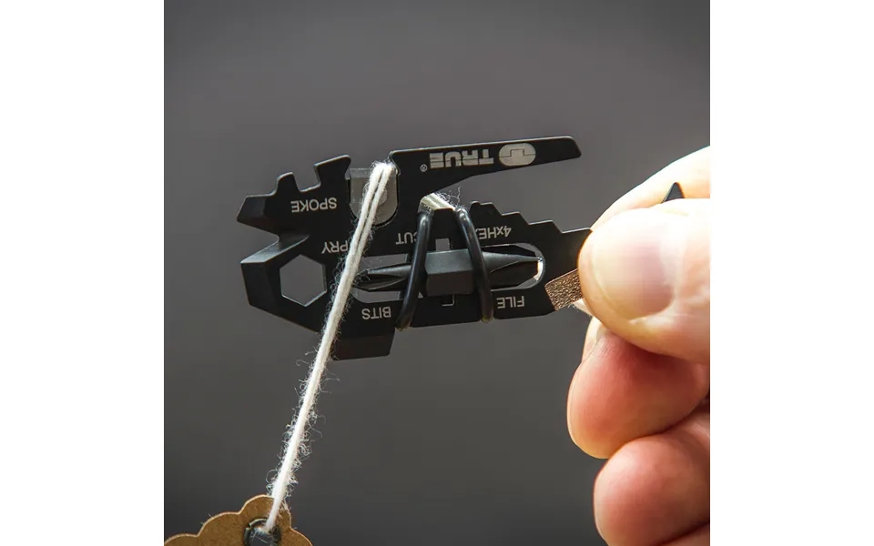 Fishface 18-in-1 Multitool By True Utility