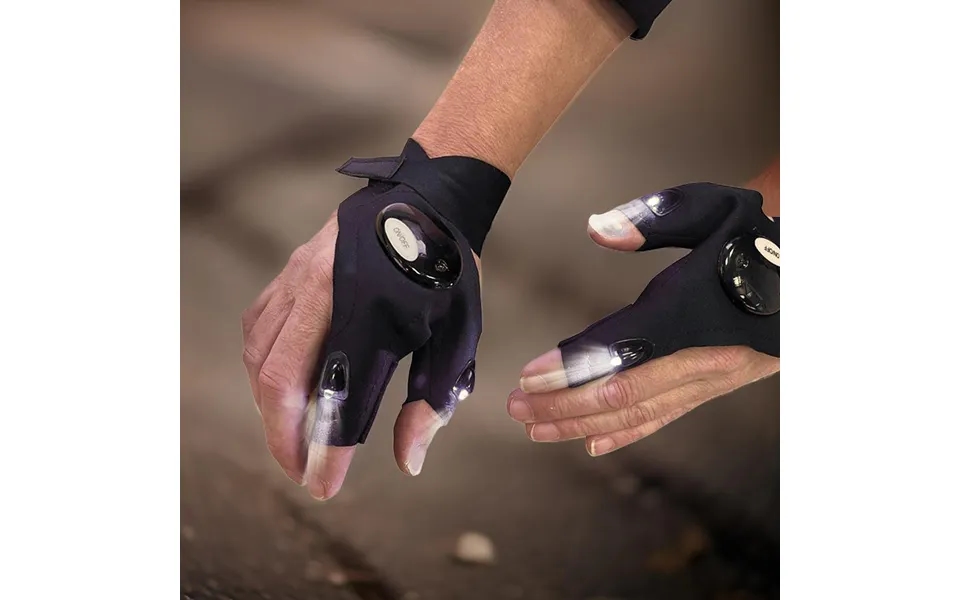 Ingenious Torch Gloves