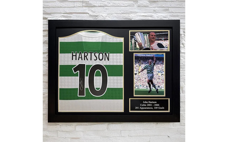 John Hartson Signed Celtic - Framed