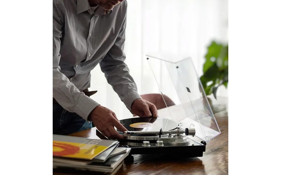 Lenco Lbt-188 Wireless Turntable Walnut