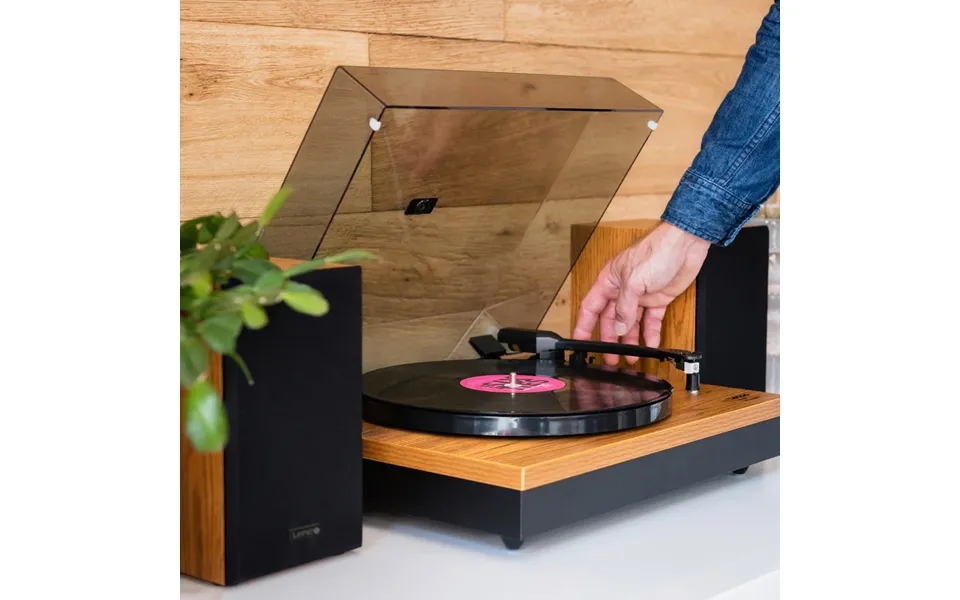 Lenco Ls-300 Turntable With Hi Fi Speakers Wood