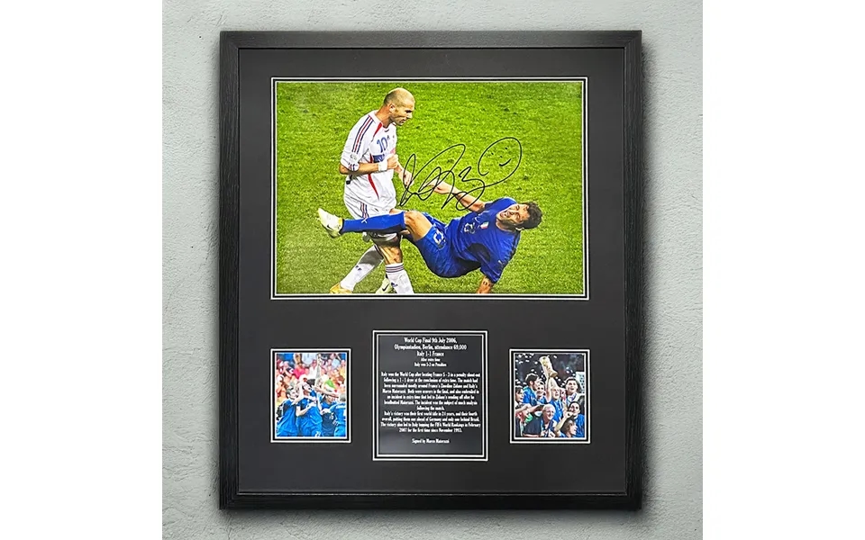 Marco Materazzi Signed Italy Photo - Framed