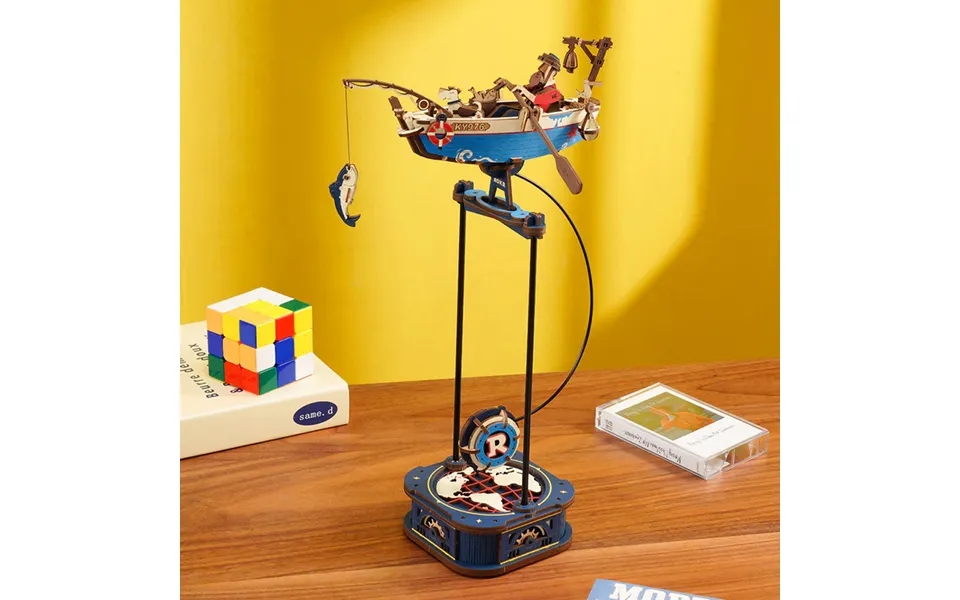 Ocean Fisher Wooden Pendulum Model Kit