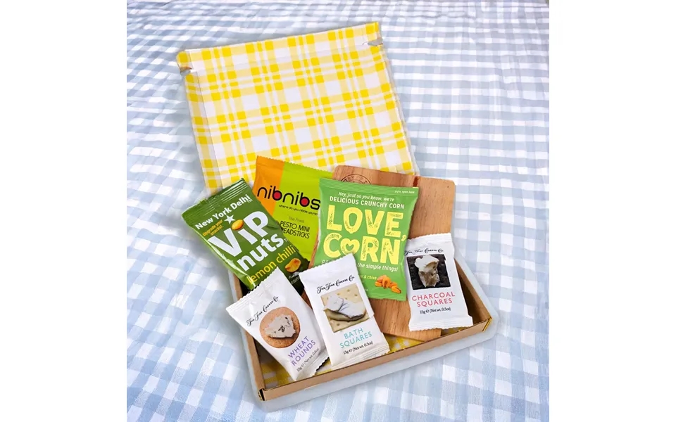 Penny Post Just Add Cheese Hamper