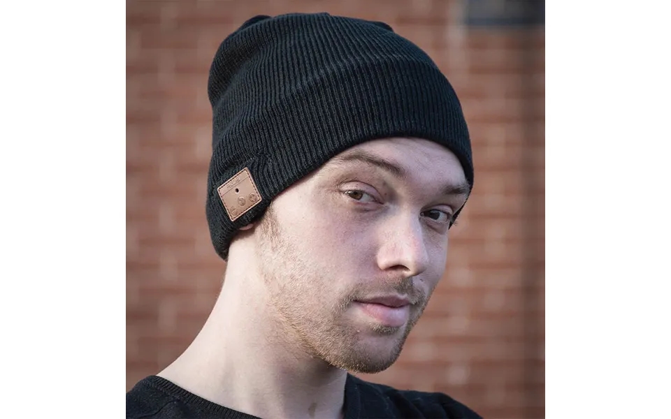 Red5 Wireless Beanie Hat