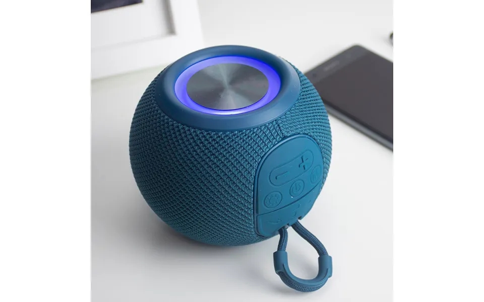 Red5 Wireless Orb Speaker Blue