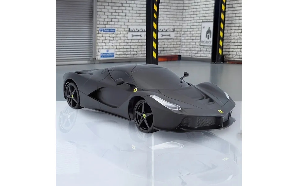 Remote Control Ferrari Laferrari In 1 24 Scale By Maisto
