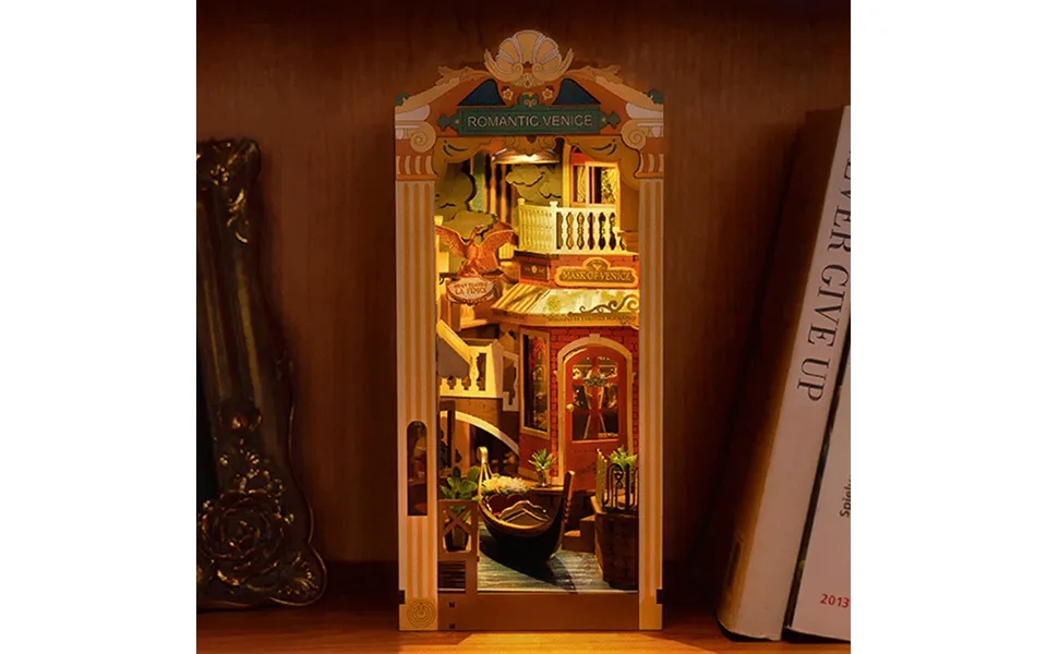 Romantic Venice Street Book Nook Kit