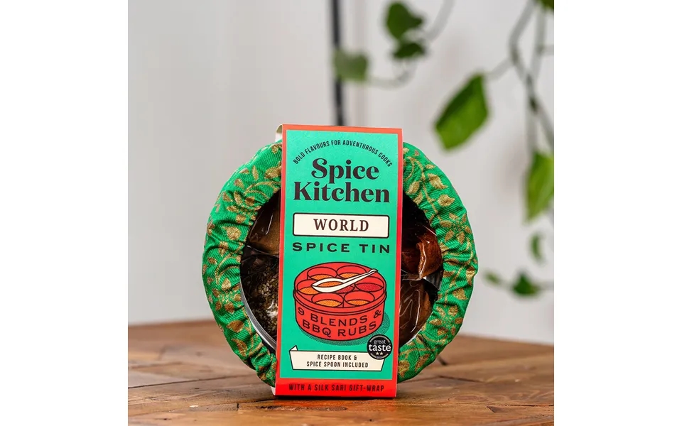 World Spice Blend & Silk Wrap Gift Tin Set