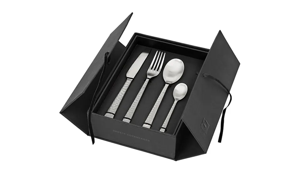 Broste Copenhagen Hune Cutlery 16 Pcs Brushed Satin Hammered