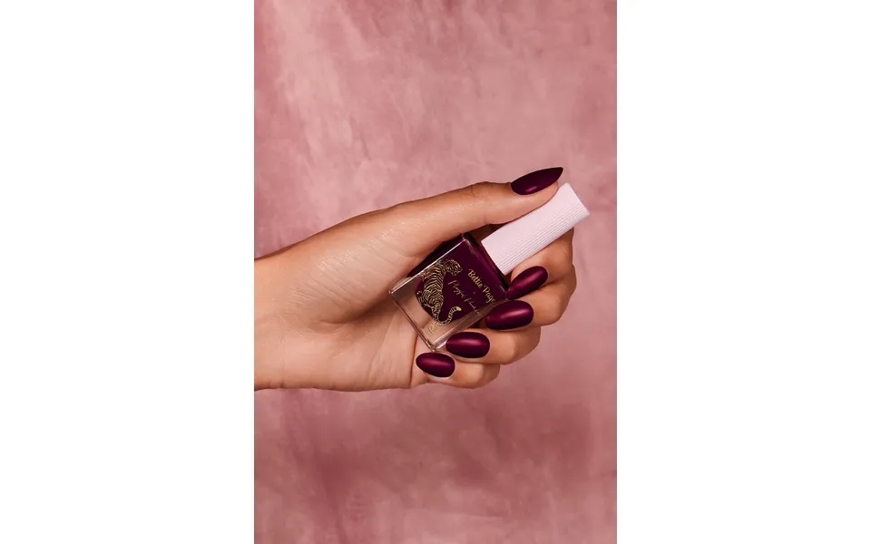 Dark Berry Red Klaw Long Lasting Eco Nail Polish