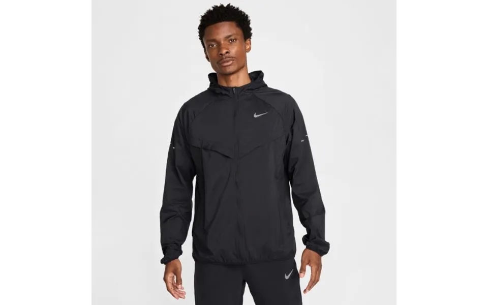 Nike Dri-fit Stride Uv Running Jacket For Men - Lightweight, Breathable, And Uv Protection In Black