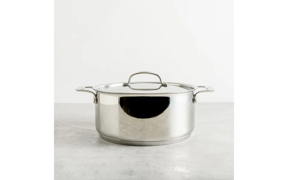 7000 Casserole - 24cm By Stellar