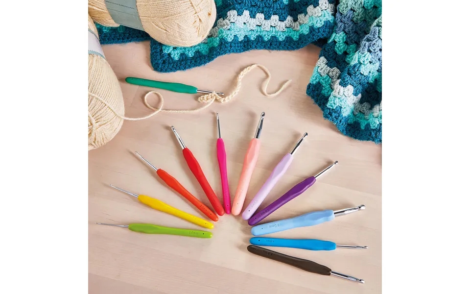 Ergonomic Crochet Hooks Set Of 12 Colour-coded 2mm To 8mm