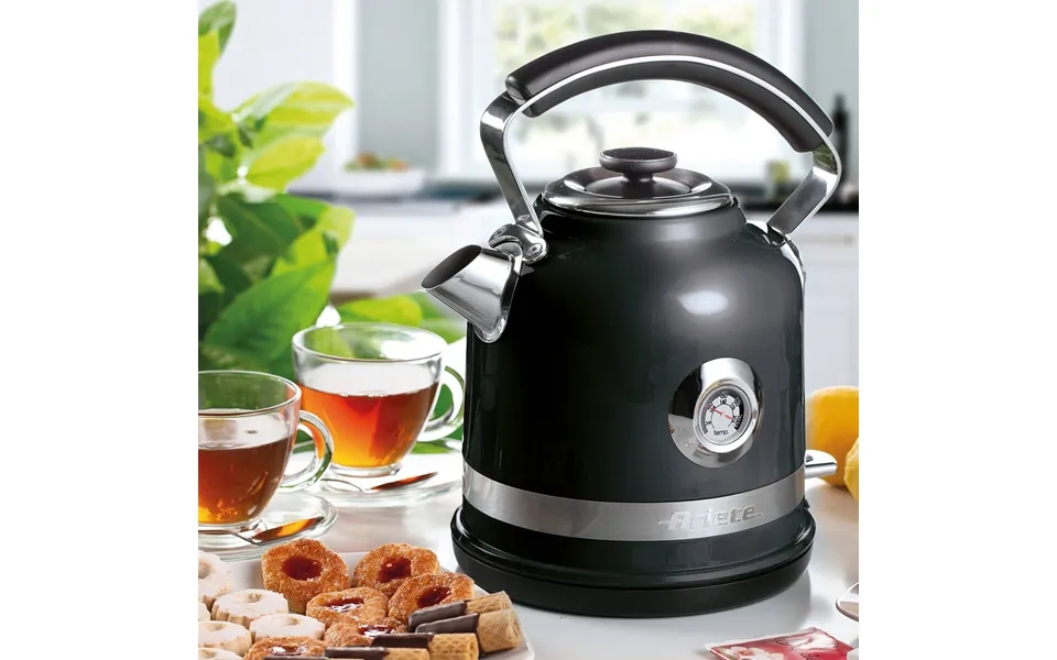 Moderna 1.7l Kettle Black
