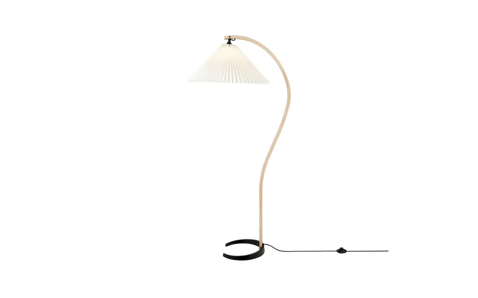 Timberline Floor Lamp White Oak Birch Gubi - Living Room
