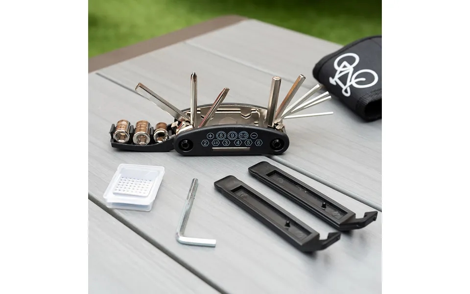 Ingenious Bicycle Repair Kit With 16-in-1 Multi Tool