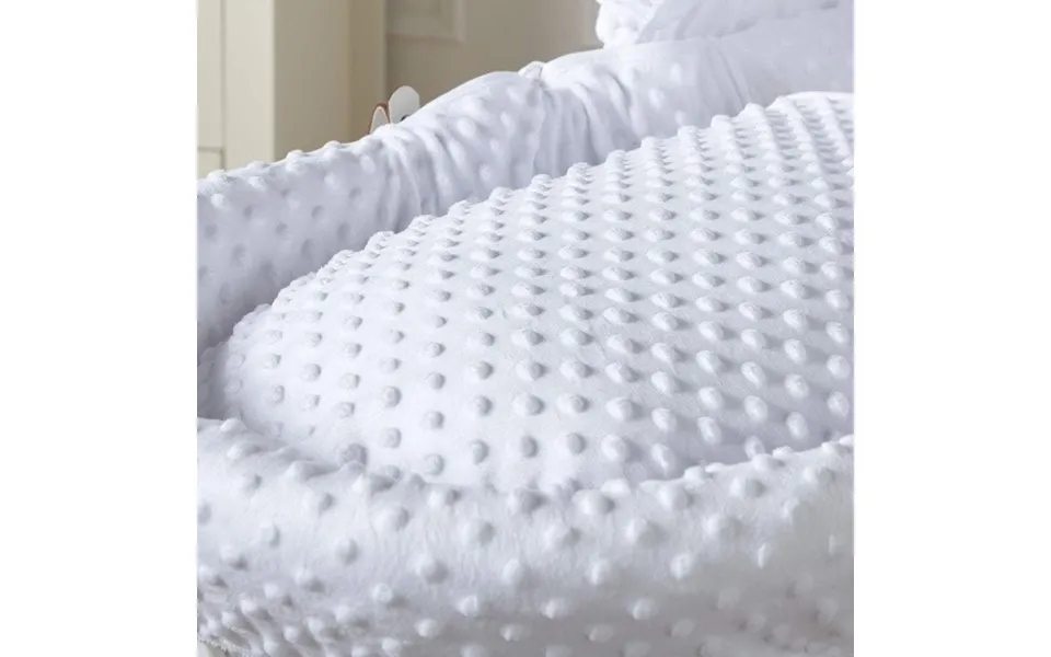 White Dimple Moses Basket Bedding Set
